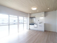 【神奈川県/横浜市青葉区美しが丘】たまプラーザ団地 4街区7号棟 リビング・ダイニング