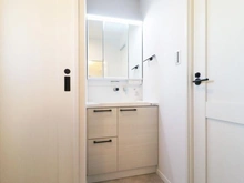 【神奈川県/横浜市青葉区美しが丘】たまプラーザ団地 4街区7号棟 洗面室