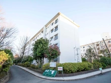 【神奈川県/横浜市青葉区美しが丘】たまプラーザ団地 3街区6号棟 外観