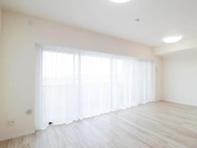 【神奈川県/横浜市青葉区荏田西】サンヴェール市が尾 リビング・ダイニング