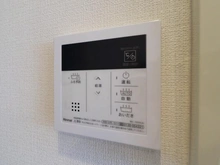 【神奈川県/横浜市青葉区荏田西】サンヴェール市が尾 給湯器リモコン