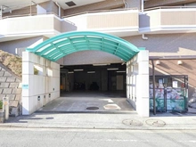 【神奈川県/横浜市青葉区荏田西】サンヴェール市が尾 エントランス