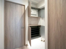 【神奈川県/横浜市青葉区美しが丘】グレイスたまプラーザII 玄関：下足入れ