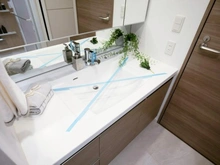 【神奈川県/川崎市宮前区鷺沼】ローレルコート鷺沼 洗面室：洗面化粧台