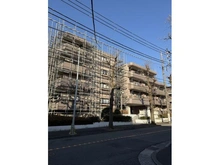 【神奈川県/川崎市宮前区有馬】ファミール鷺沼 外観：大規模修繕工事中