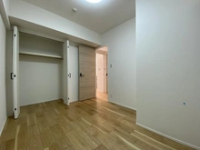 【神奈川県/川崎市宮前区犬蔵】コージーコートたまプラーザ サービスルーム（納戸）