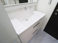 【神奈川県/横浜市青葉区新石川】ディーレスティアたまプラーザフォースレジデンス 洗面室：化粧洗面台