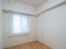 【神奈川県/横浜市青葉区新石川】ディーレスティアたまプラーザフォースレジデンス 洋室