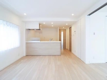 【神奈川県/横浜市青葉区青葉台】ドルフ青葉台3号棟 リビング・ダイニング