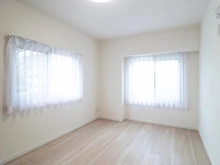 【神奈川県/横浜市青葉区青葉台】ドルフ青葉台3号棟 洋室