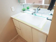 【神奈川県/横浜市青葉区新石川】シーアイハイツたまプラーザパークヒルズ A棟 洗面所：化粧洗面台