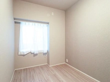 【神奈川県/横浜市青葉区新石川】シーアイハイツたまプラーザパークヒルズ A棟 洋室