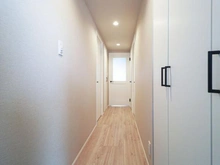 【神奈川県/横浜市青葉区新石川】シーアイハイツたまプラーザパークヒルズ A棟 廊下