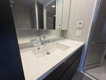 【神奈川県/川崎市宮前区宮崎】ザ・パークハウス宮崎台ガーデン 洗面室