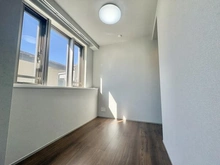 【神奈川県/川崎市宮前区宮崎】ザ・パークハウス宮崎台ガーデン 洋室