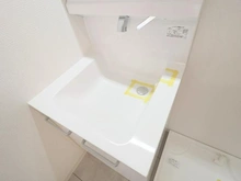 【神奈川県/横浜市磯子区新杉田町】コンバイン新杉田 洗面室：化粧洗面台