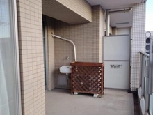 【神奈川県/川崎市宮前区東有馬】ブランズ宮崎台オンザテラス バルコニー