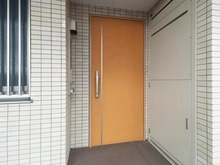【神奈川県/横浜市都筑区加賀原】ヴィスタシア港北の丘 玄関