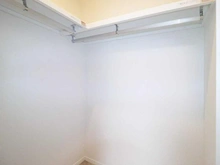 【神奈川県/川崎市宮前区有馬】ファミール鷺沼 収納：ウォークインクローゼット