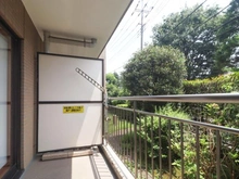 【神奈川県/川崎市宮前区野川台】ベルグ　グランデ鷺沼　パークフロント バルコニー