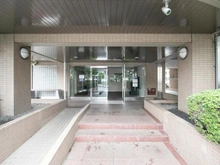 【神奈川県/川崎市宮前区野川台】ベルグ　グランデ鷺沼　パークフロント エントランス