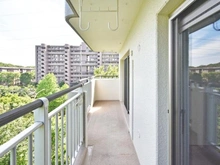 【神奈川県/横浜市都筑区荏田東】けやきが丘住宅 2号棟 バルコニー