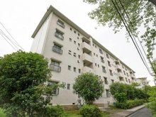 【神奈川県/横浜市青葉区美しが丘】たまプラーザ団地5街区4号棟 外観