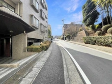 【神奈川県/川崎市宮前区小台】宮前平ガーデンハウス 前面道路