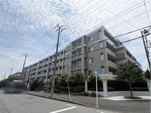 【神奈川県/川崎市宮前区犬蔵】ドレッセ美しの森シルフィーノ ウエストウィング 外観