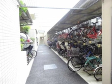 【神奈川県/横浜市都筑区牛久保東】ヴィークコートセンター北 駐輪場
