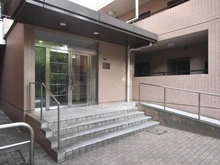 【神奈川県/横浜市都筑区南山田】港北ニュータウンパークサイドハイツ3番館 エントランス