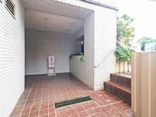 【神奈川県/川崎市宮前区有馬】ルミネ鷺沼第2 アプローチ