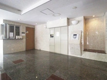 【神奈川県/川崎市宮前区有馬】ヴェルビュ鷺沼 パークサイド エントランス