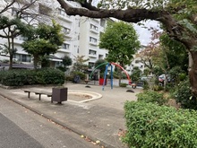 【神奈川県/横浜市都筑区大丸】メゾン桜が丘 12号棟 敷地内施設：砂場