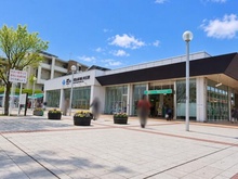 【神奈川県/横浜市都筑区大丸】メゾン桜が丘 12号棟 横浜市営地下鉄「都筑ふれあいの丘」駅（現地より約560m）