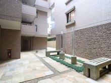【神奈川県/川崎市宮前区小台】東急ドエルファーレ鷺沼 共用部：中庭
