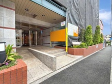 【神奈川県/川崎市宮前区小台】パークサイドヒルズ宮前平 エントランス：大規模修繕工事実施中