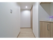 【神奈川県/川崎市宮前区馬絹】宮崎台南パークホームズ弐番館 廊下