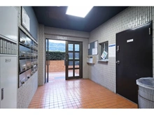 【神奈川県/川崎市宮前区有馬】エスペランサ鷺沼 共用部