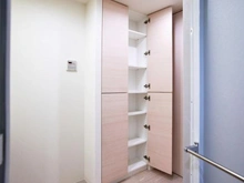 【東京都/小平市花小金井】ルネ花小金井 洗面室：収納