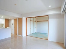 【東京都/小金井市貫井南町】パークホームズ武蔵小金井フォレストフィールド リビング・ダイニング