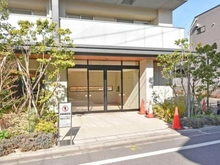 【東京都/西東京市富士町】リビオ東伏見公園 エントランス