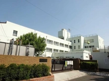 【東京都/小金井市貫井南町】ライオンズマンション武蔵小金井フォレストガーデン 小金井市立南中学校（現地より約590m）：