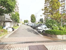 【東京都/八王子市南大沢】ベルコリーヌ南大沢 第6号棟 駐車場