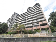 【東京都/八王子市上柚木】南大沢学園一番街1号棟 外観