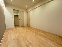 【東京都/武蔵野市境南町】ラヴィドール武蔵境 洋室：6.0帖