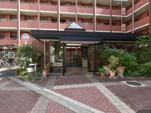 【東京都/武蔵野市境南町】ラヴィドール武蔵境 エントランス