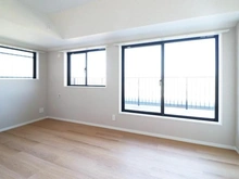 【埼玉県/新座市栗原】ライオンズガーデンひばりヶ丘 洋室：約7.4帖