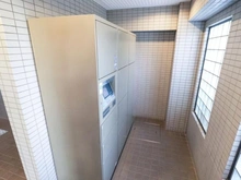 【埼玉県/新座市栗原】ライオンズガーデンひばりヶ丘 宅配BOX