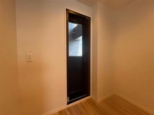 【東京都/小金井市緑町】小金井武蔵野ヒルズ キッチン：勝手口